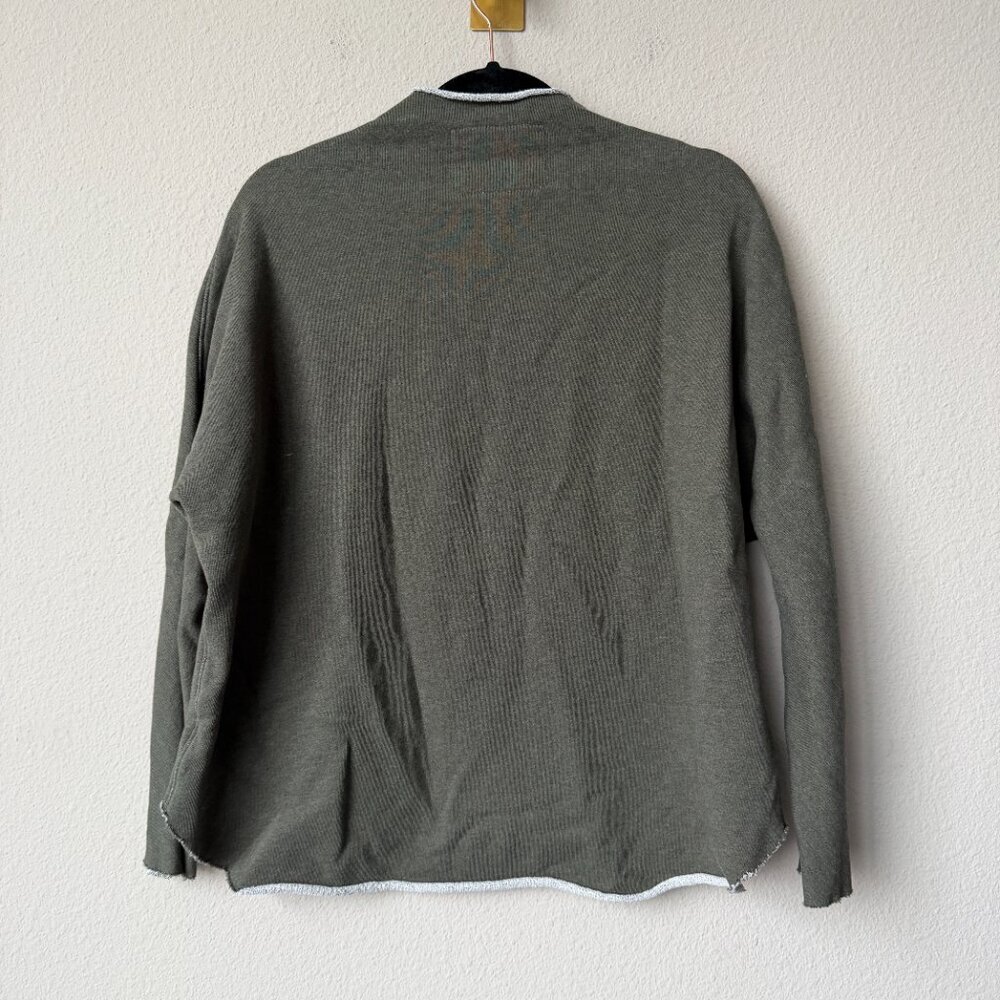 Frank & Eileen Funnel Neck Capelet Sweatshirt in Moss Size XS - Picture 3 of 6